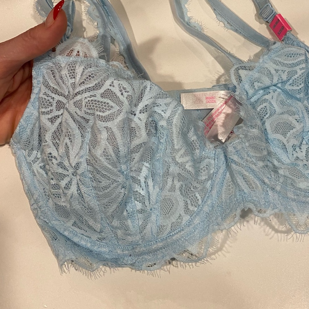 PINk by Victoria Secret Baby Blue Lace Bra